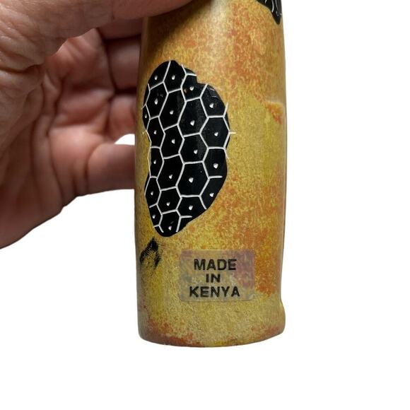 Hand Carved Soapstone Cat Statue Decor Made in Kenya - Picture 3 of 3